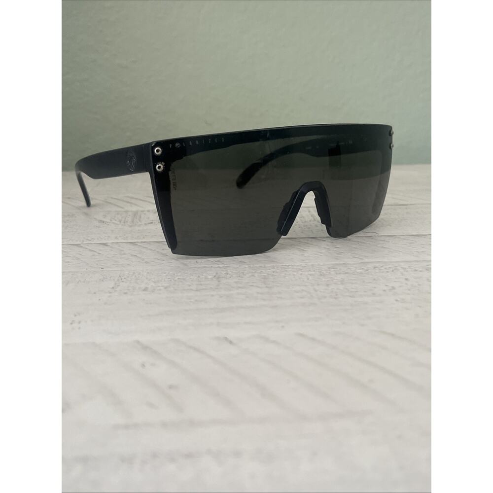 Heatwave Visual Polarized Sunglasses Tinted Lens UV400